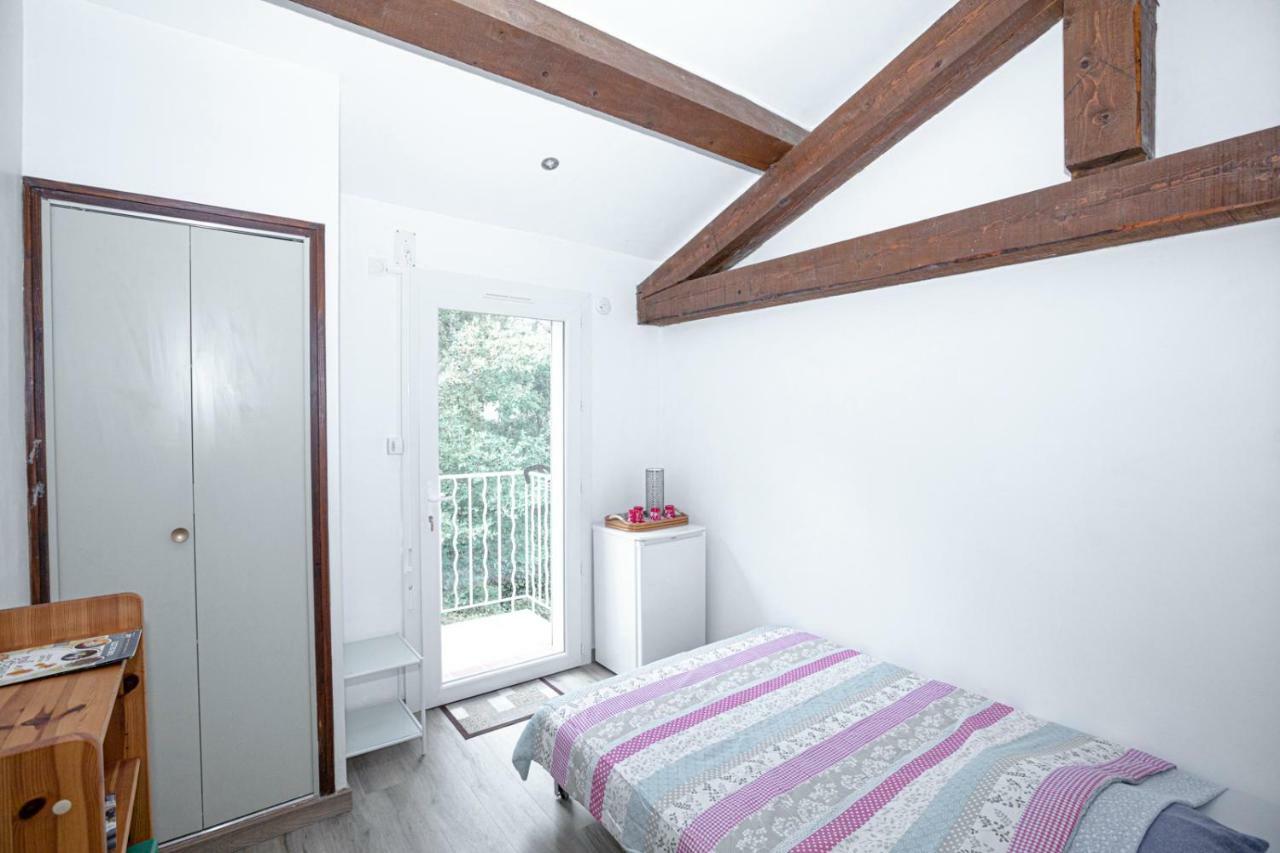 Le Clos Zinou Lambesc Exterior foto